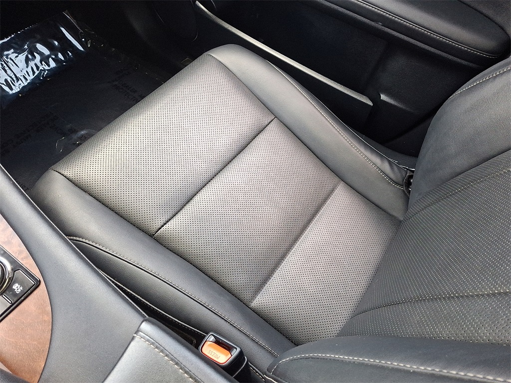 2021 Lexus RX 350L photo 25
