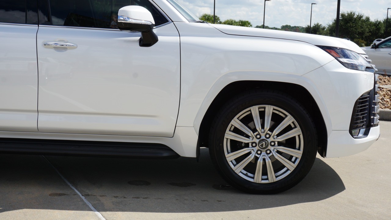 2023 Lexus LX 600 Ultra Luxury photo 9