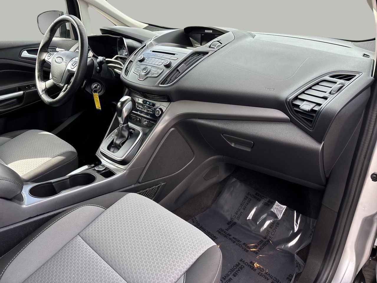 2017 Ford C-Max Hybrid SE photo 10