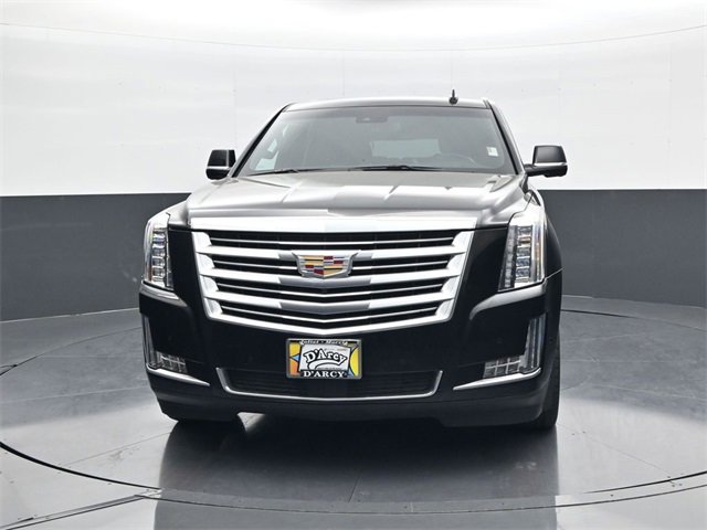 2019 Cadillac Escalade Platinum photo 2