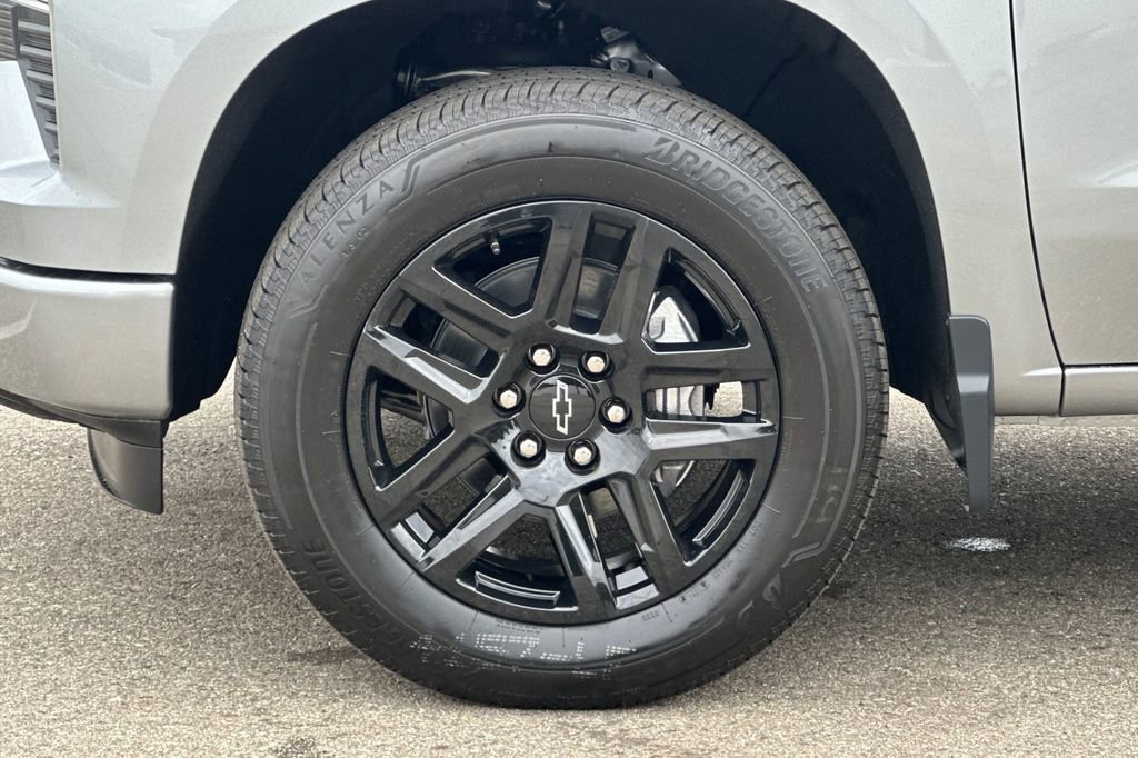 2026 Chevrolet Silverado 1500 RST photo 32