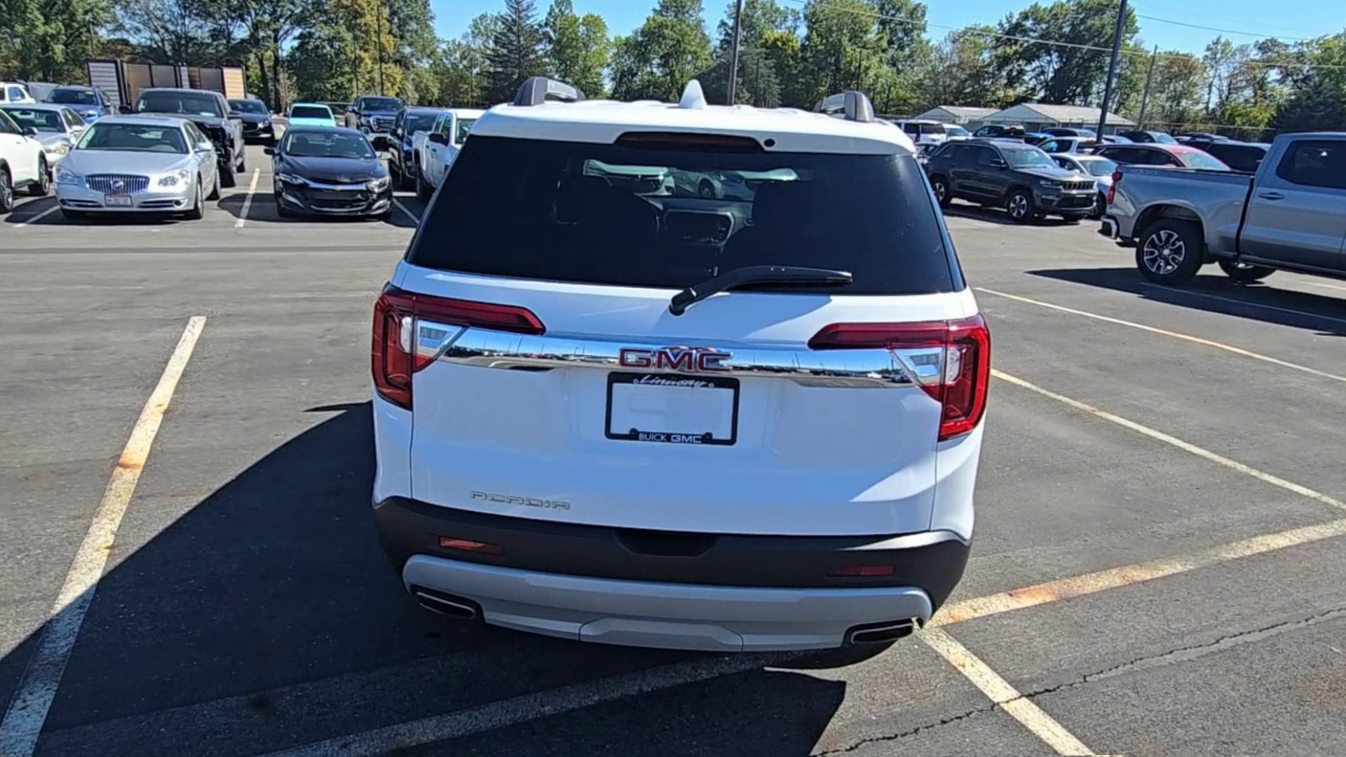 2023 Gmc Acadia SLE photo 43