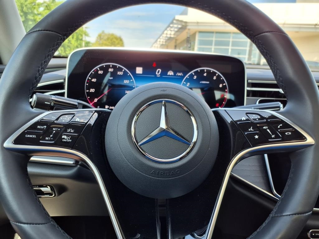 2024 Mercedes Benz E 350 4MATIC photo 20