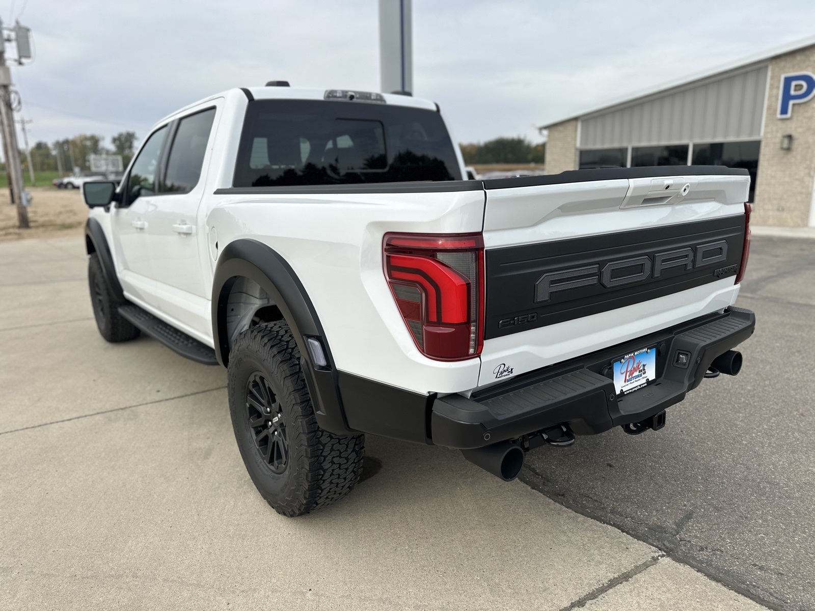 2025 Ford F-150 Raptor photo 4