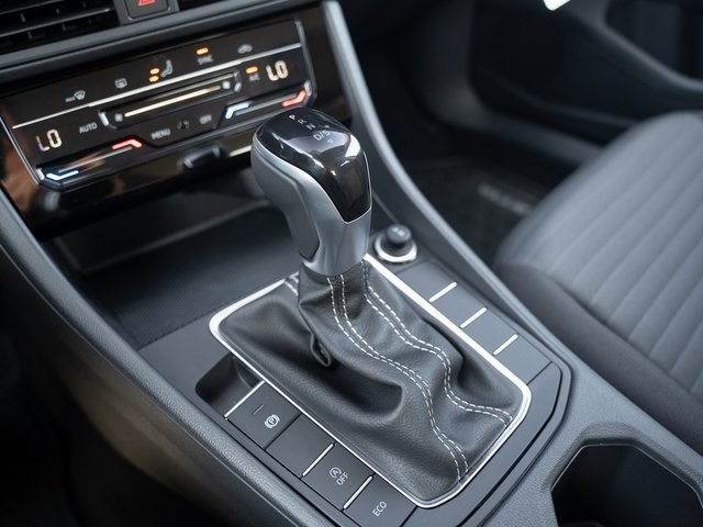 2025 Volkswagen Jetta 1.5T S photo 13