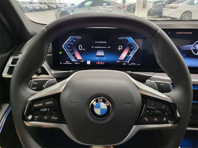2025 Bmw 330i photo 14