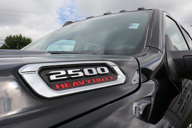 2025 Ram 2500 Laramie photo 8