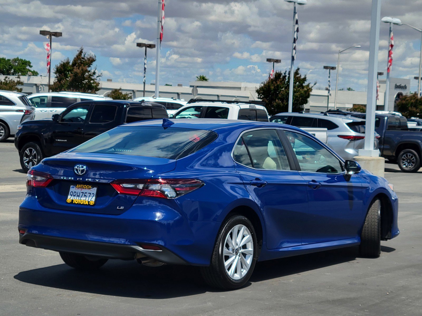 2024 Toyota Camry LE photo 4