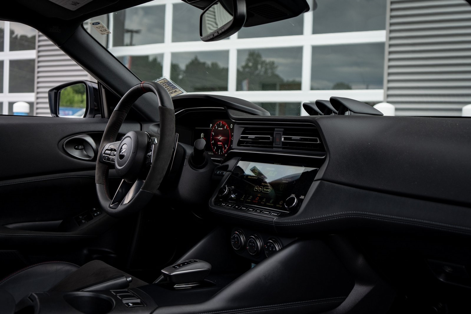 2024 Nissan Z Nismo photo 30