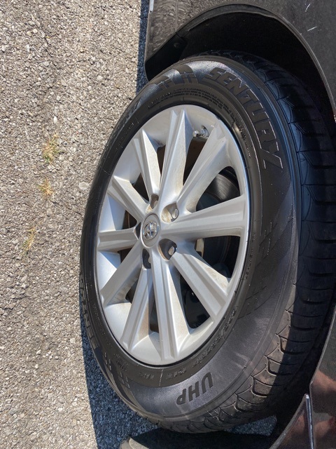 2014 Toyota Camry Hybrid XLE photo 30