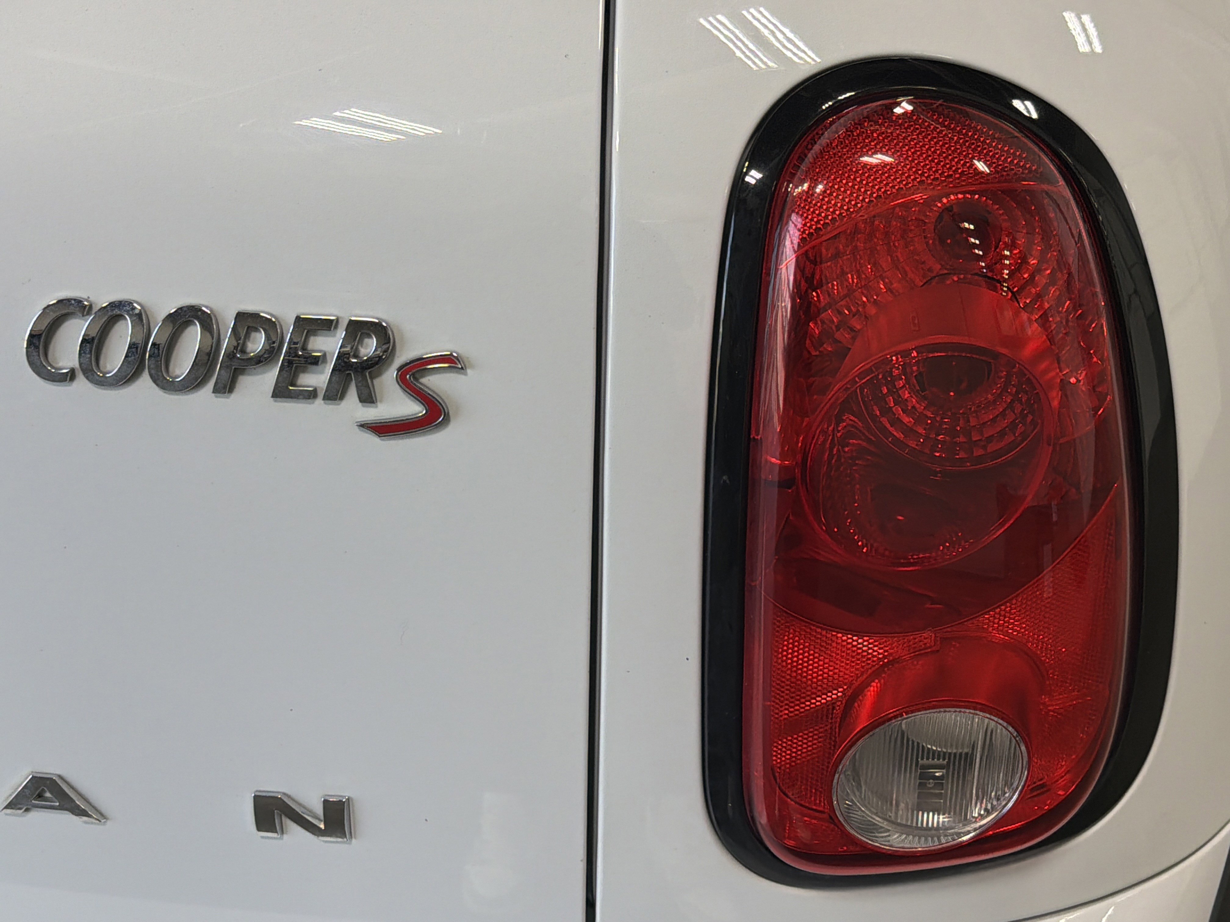 2016 Mini Countryman S ALL4 photo 11