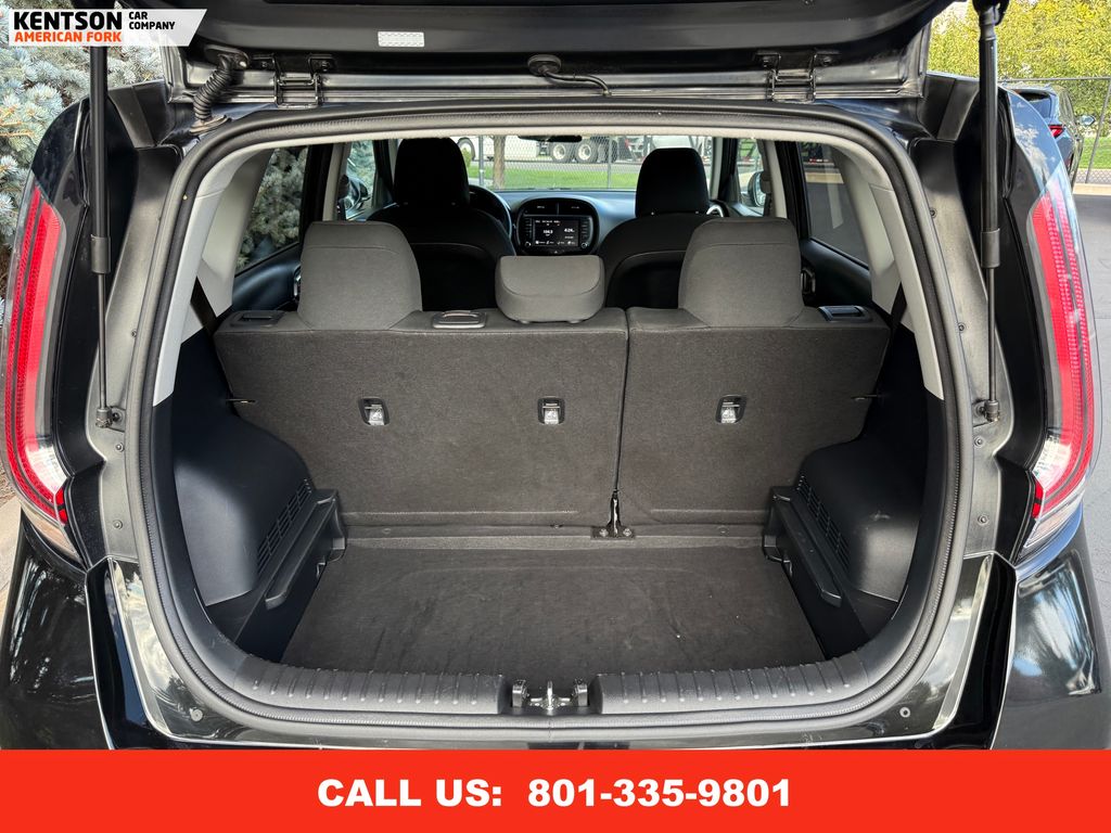 2024 Kia Soul LX photo 23