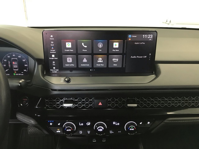 2023 Honda Accord Hybrid Touring photo 18