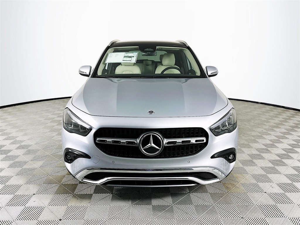 2026 Mercedes Benz GLA 250 photo 2