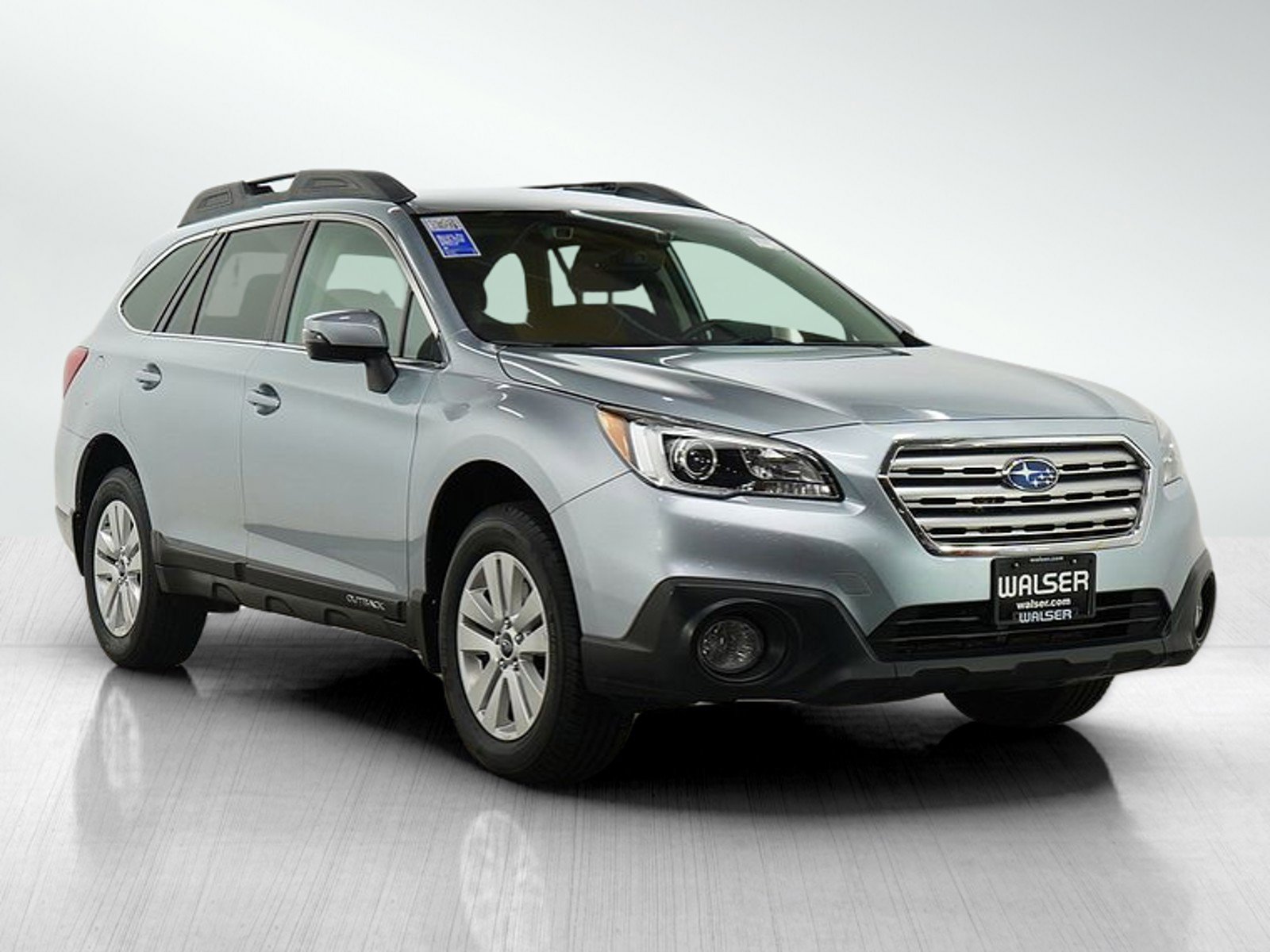 2017 Subaru Outback 2.5i Premium photo 7