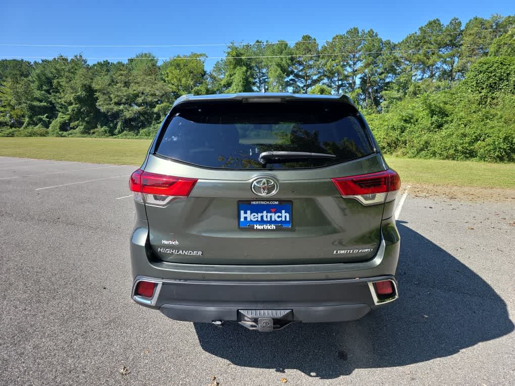 2018 Toyota Highlander Limited photo 3