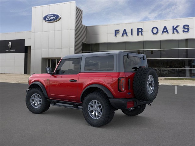 2025 Ford Bronco Badlands photo 3