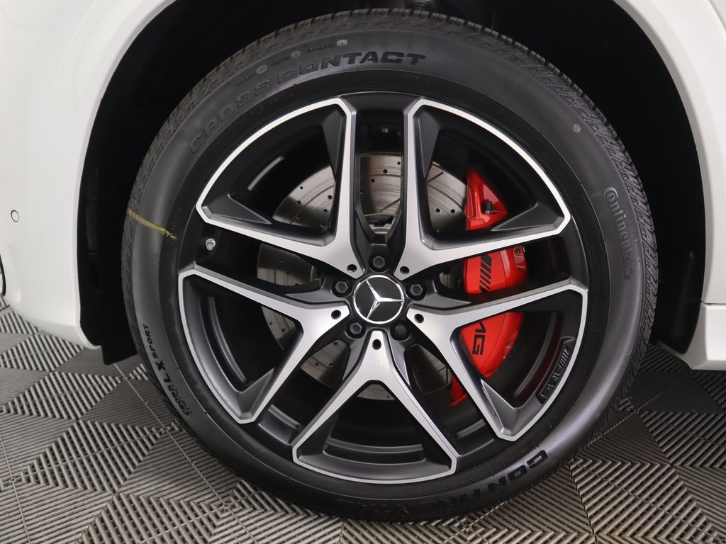 2025 Mercedes Benz GLE AMG 63 S photo 28