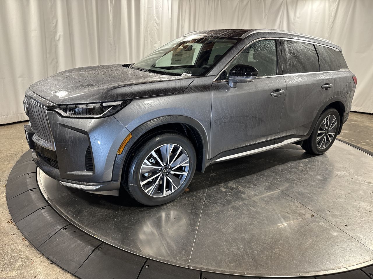 2026 INFINITI QX60 LUXE's photo