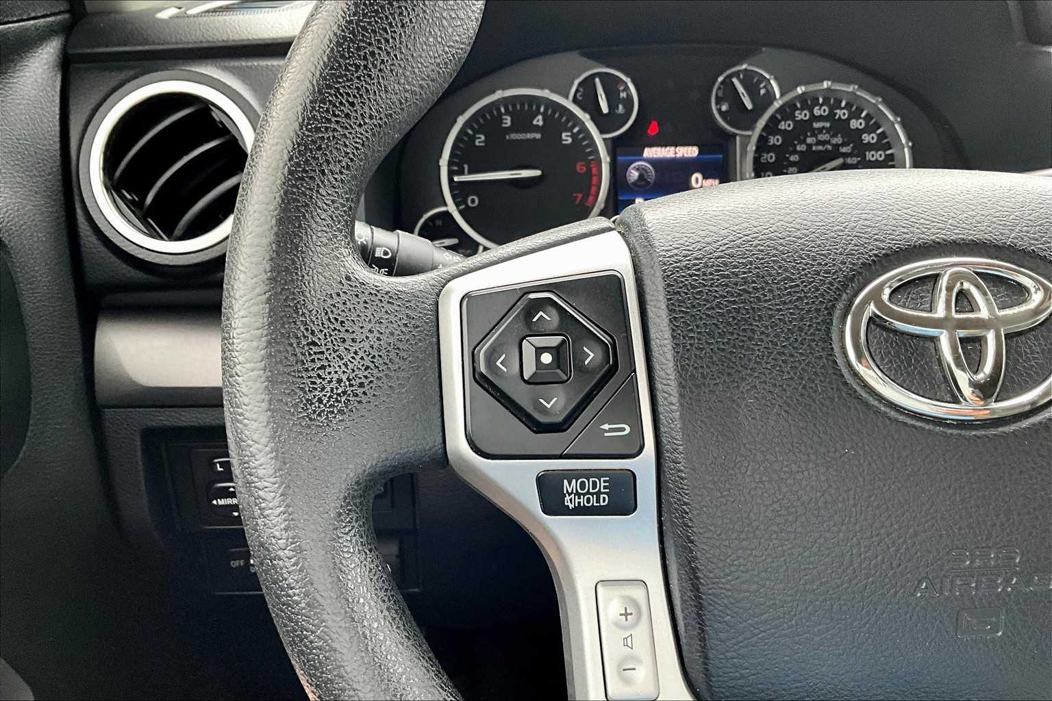 2017 Toyota Tundra SR5 photo 20