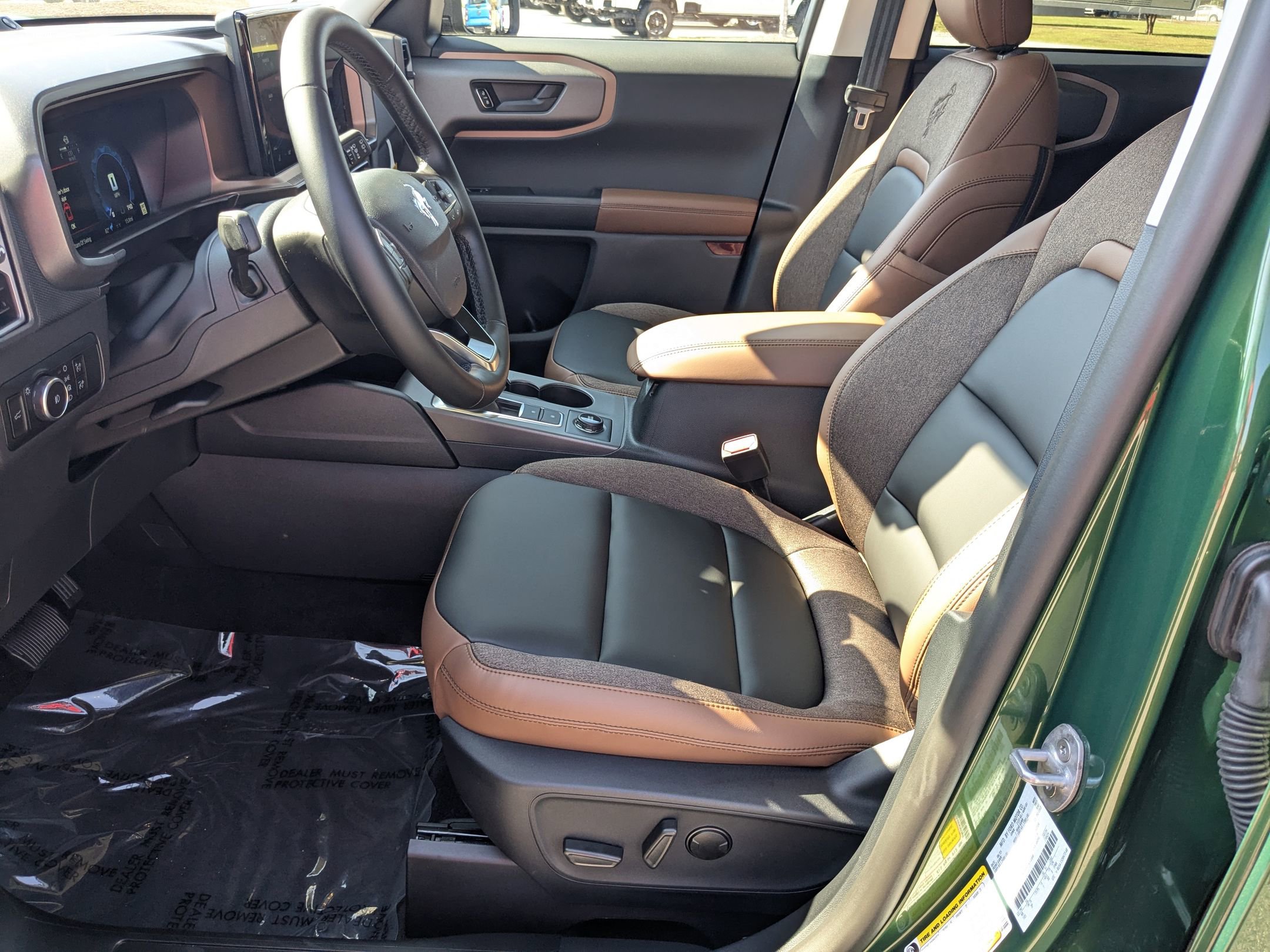 2025 Ford Bronco Sport Outer Banks photo 12