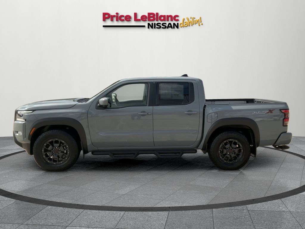 2023 Nissan Frontier PRO-X photo 4