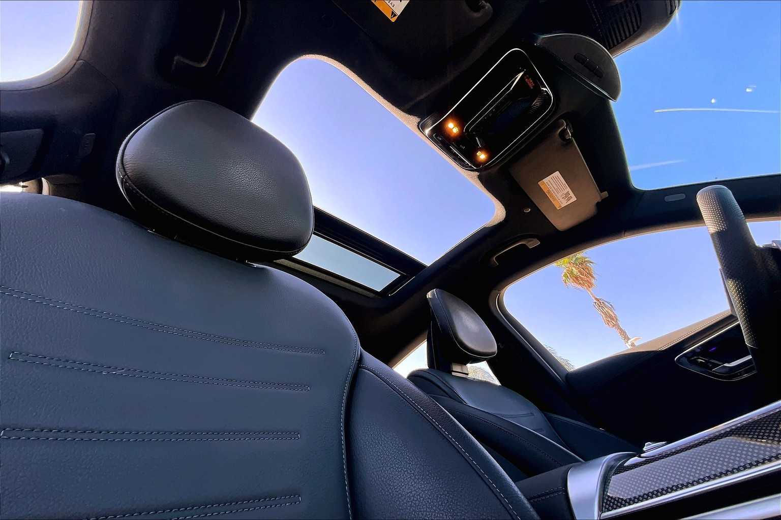 2024 Mercedes Benz GLC 300 4MATIC photo 13