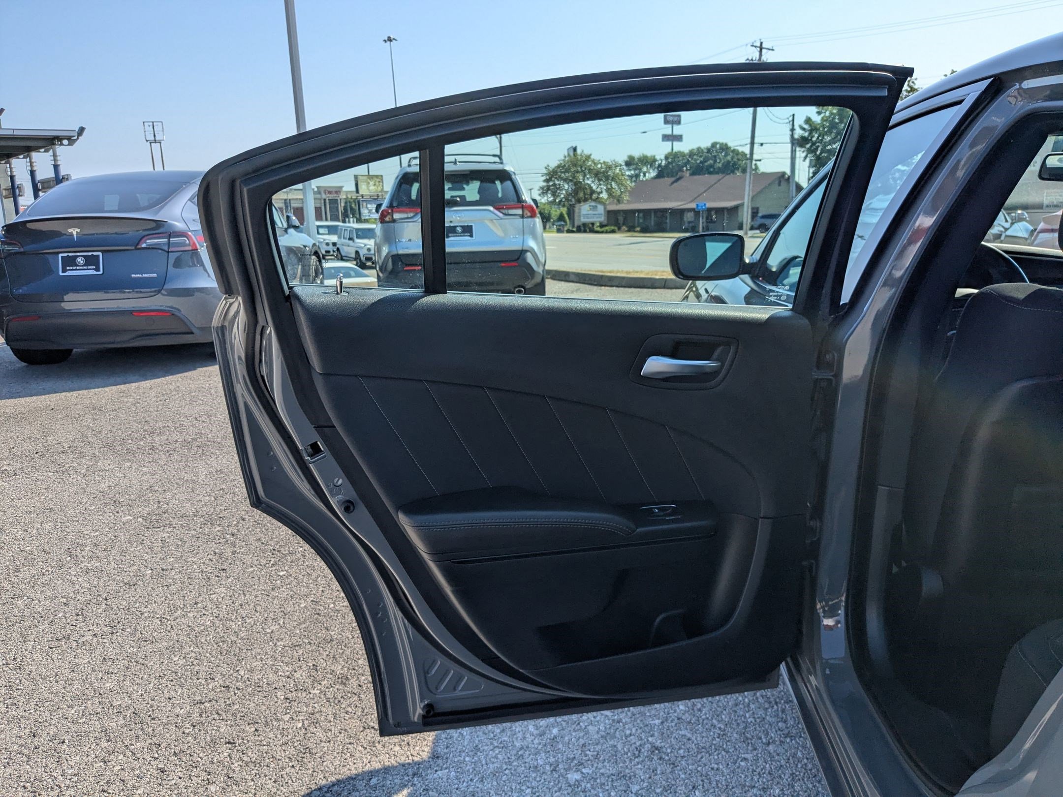 2018 Dodge Charger GT photo 18
