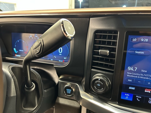2025 Ford F-350 King Ranch photo 25