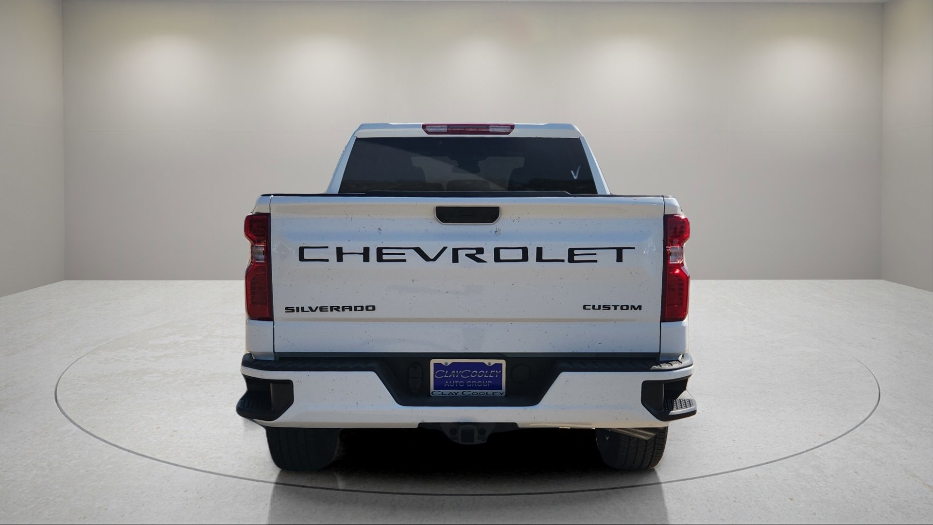 2026 Chevrolet Silverado 1500 Custom photo 4