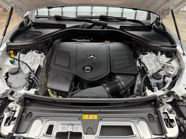 2025 Mercedes Benz GLC 350e 4MATIC photo 24