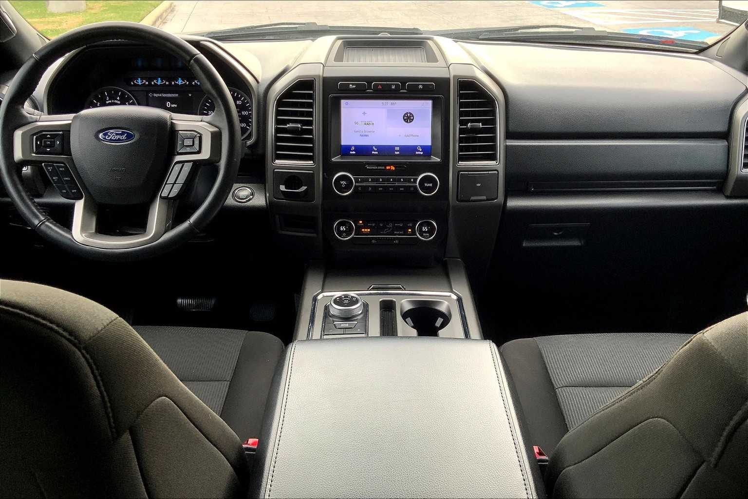 2021 Ford Expedition XLT photo 15