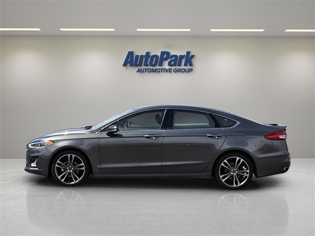 2020 Ford Fusion Titanium photo 4