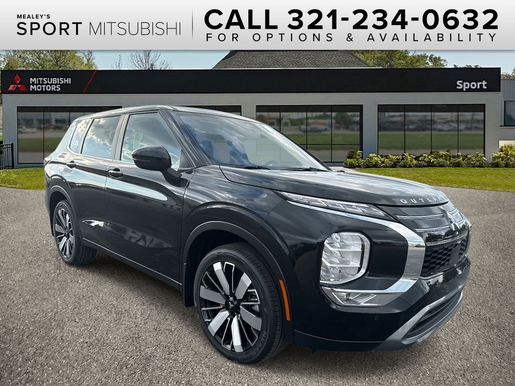 2025 Mitsubishi Outlander SE's photo