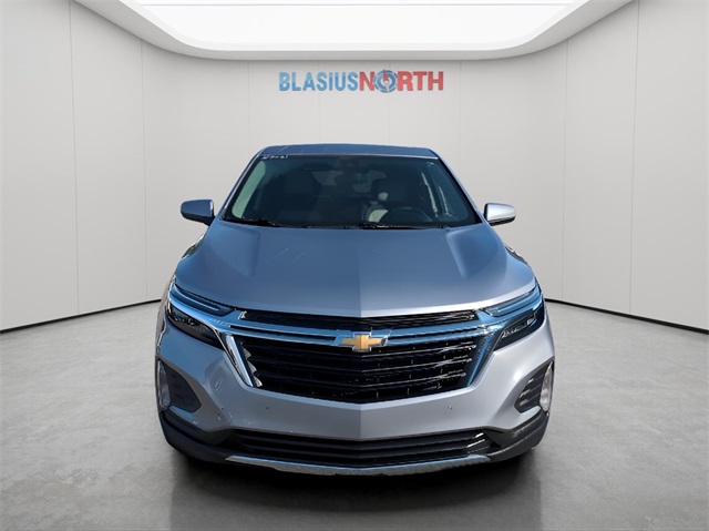 2023 Chevrolet Equinox LT photo 3