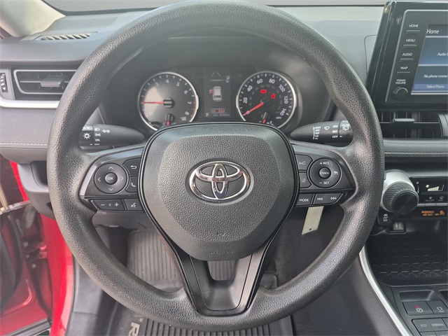 2019 Toyota RAV4 LE photo 20