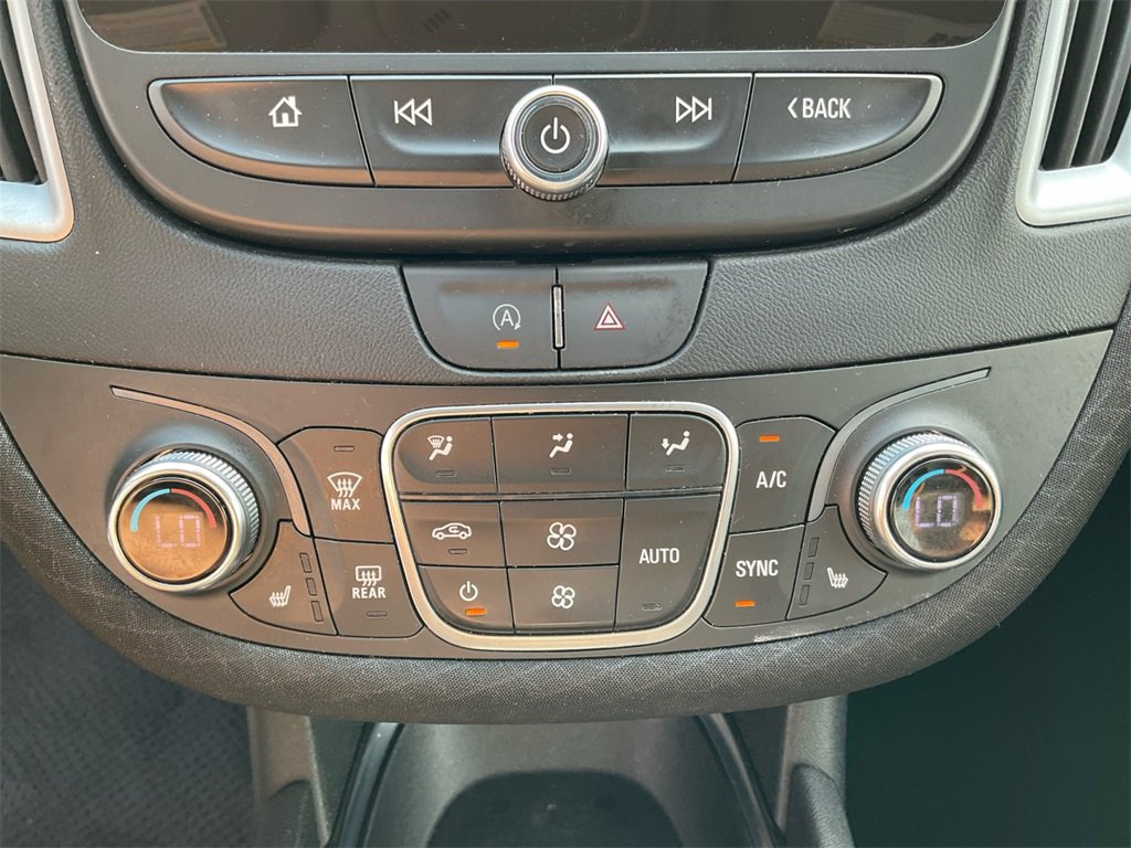 2024 Chevrolet Malibu 1LT photo 21