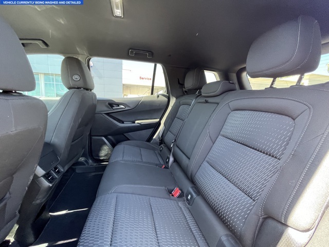 2025 Chevrolet Equinox LT photo 8
