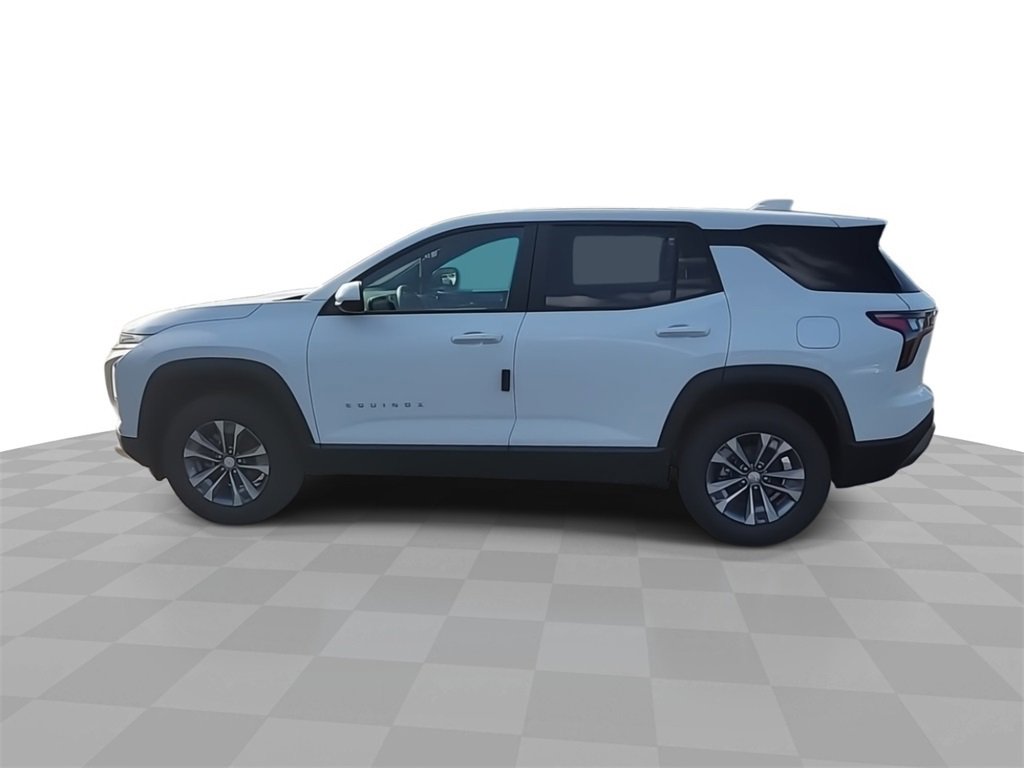 2026 Chevrolet Equinox LT photo 9