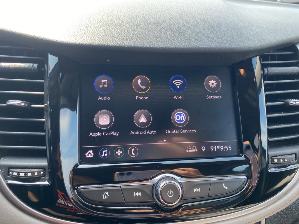 PreOwned 2022 Chevrolet Trax LT SUV in Fredonia 24562B Basil