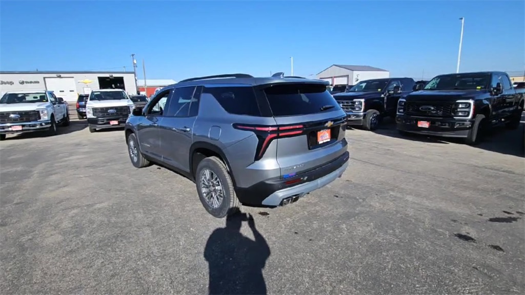 2026 Chevrolet Traverse photo 6