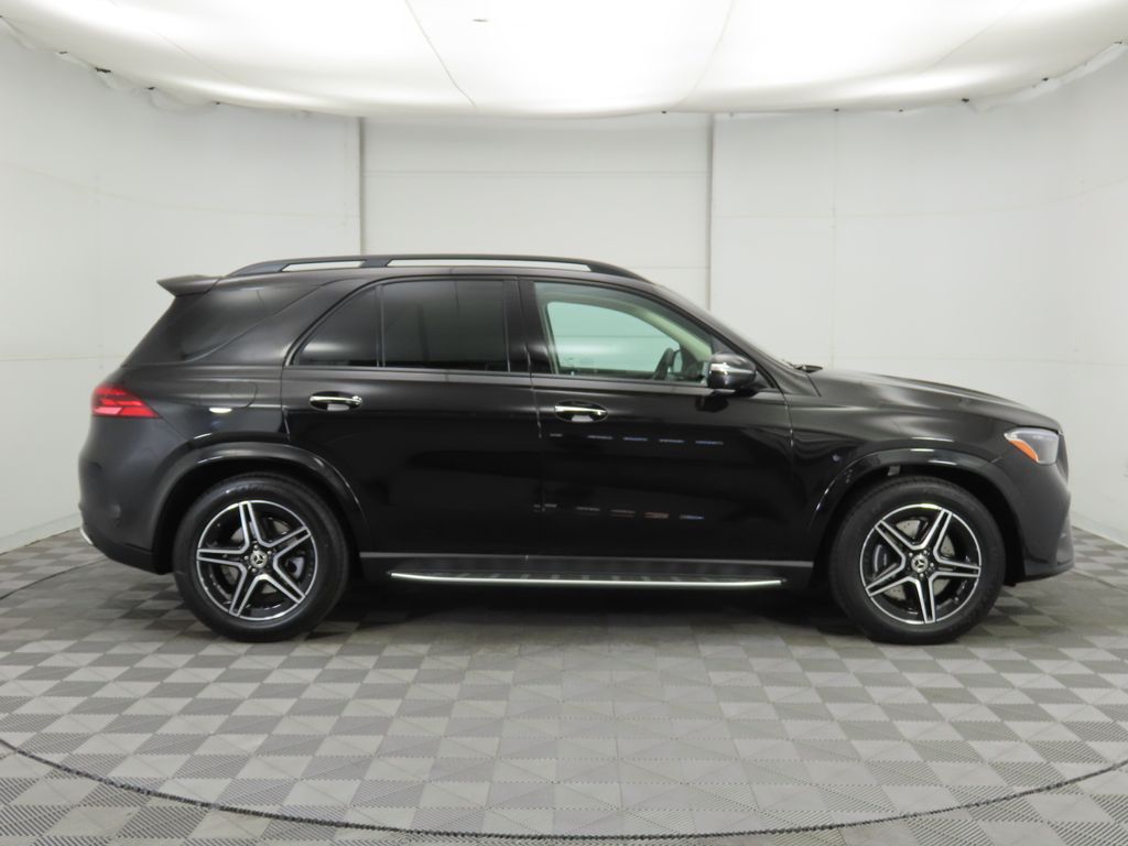 2026 Mercedes Benz GLE 450 4MATIC photo 3