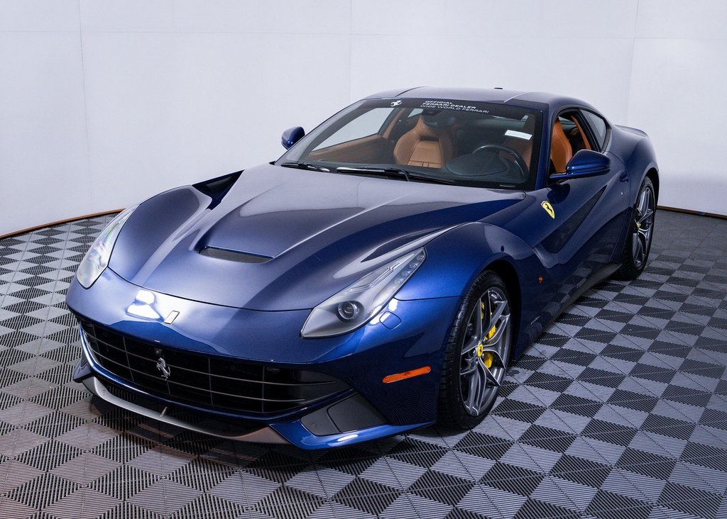 Certified Used 2017 Blu Tour De France Metallic Ferrari Berlinetta image 10