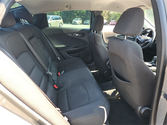 2018 Chevrolet Malibu 1LT photo 16