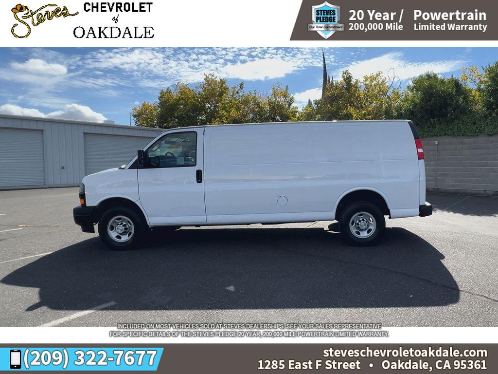 2023 Chevrolet Express Cargo 2500 photo 8