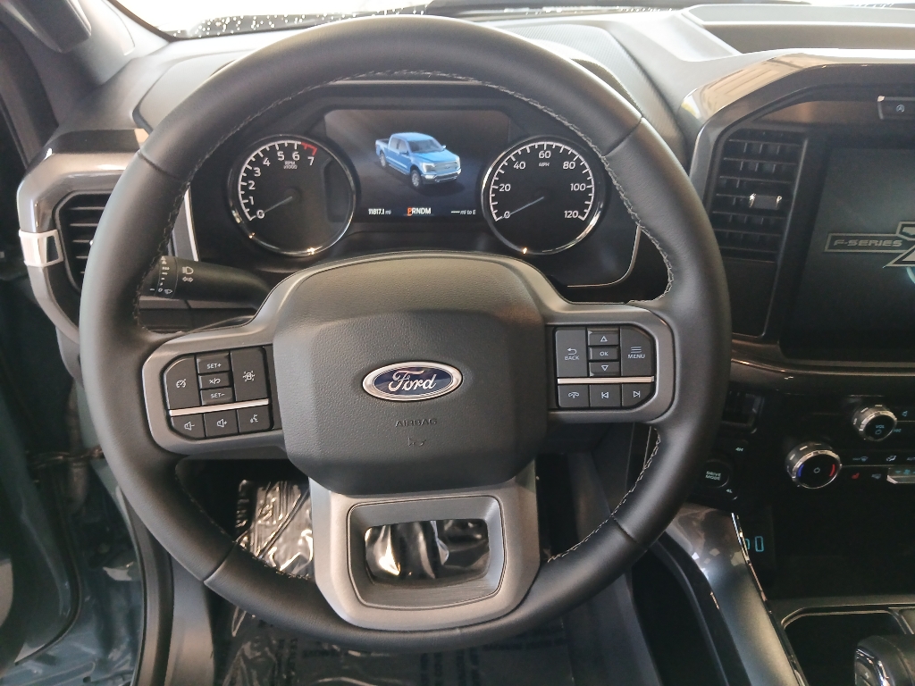 2023 Ford F-150 XLT photo 12