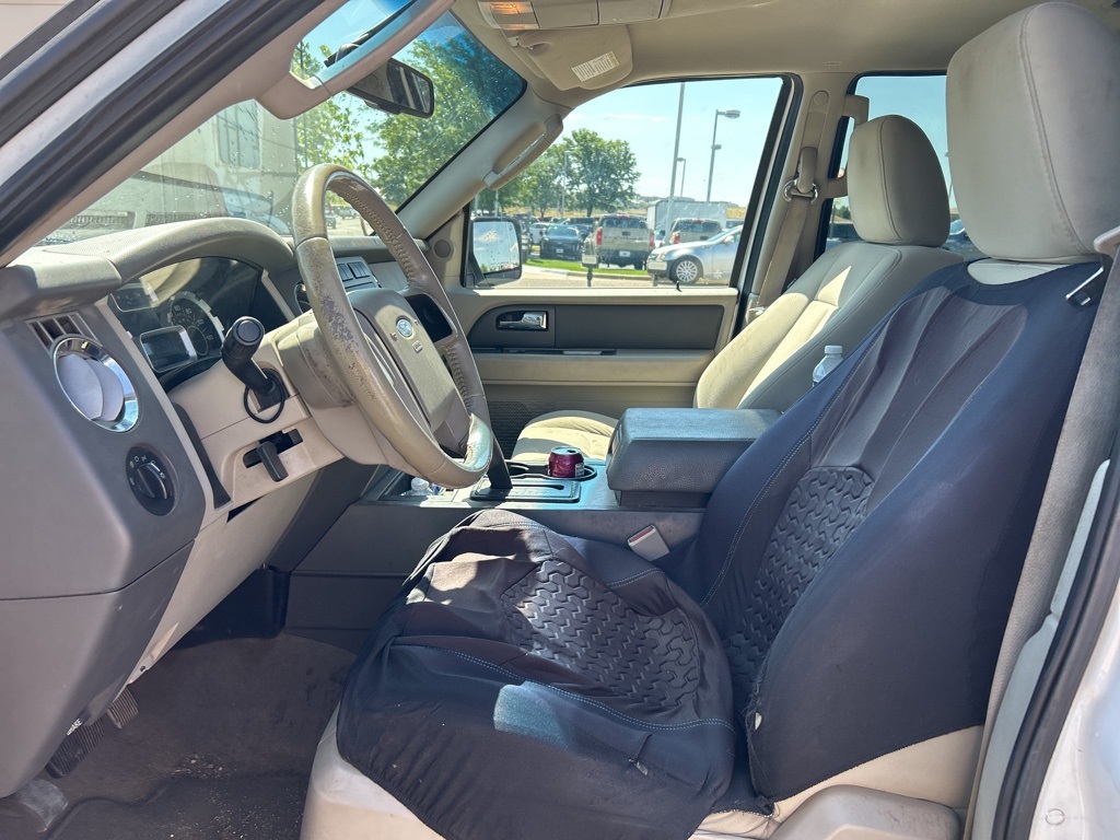2010 Ford Expedition XLT photo 15