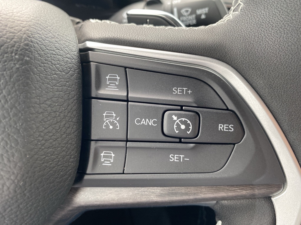 2025 Jeep Grand Cherokee Limited photo 23