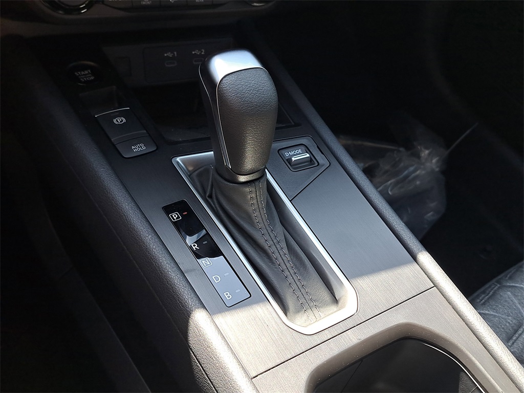 2026 Nissan Kicks SV photo 26