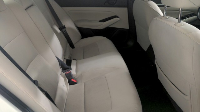 Used 2023 Pearl White Tricoat Nissan 2.5 SV image 33